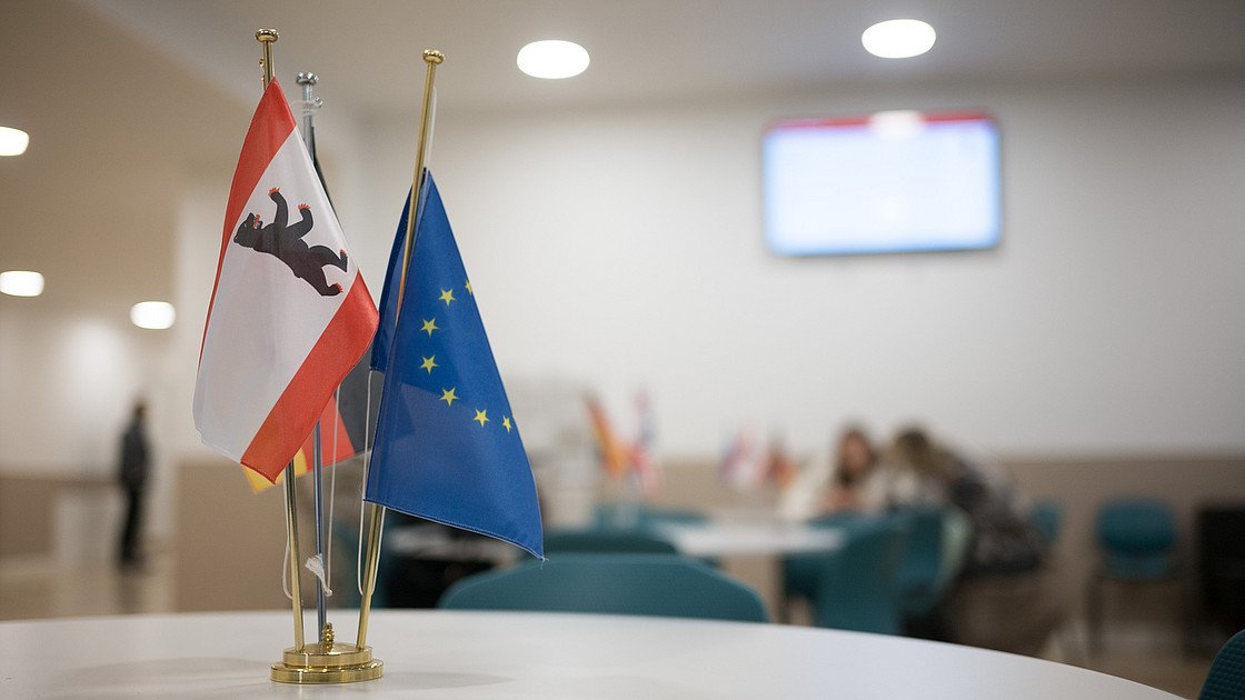 VG Berlin stoppt drohende Abschiebung