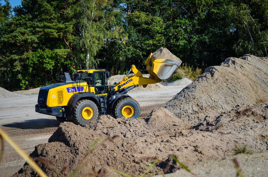 Komatsu Dieselrußpartikelfilter Lader