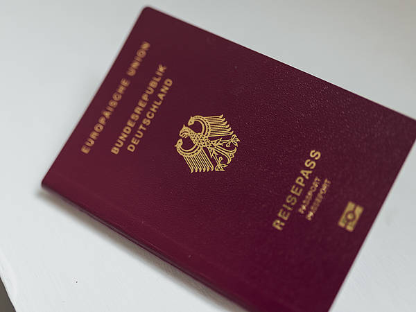 Digitale Passbilder gefordert - Radio Gütersloh
