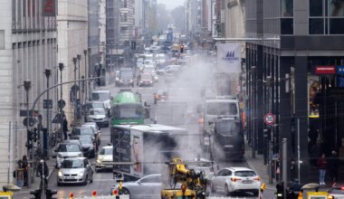 Verkehr in Berlin - Verfassungsgericht verhandelt über Plan für Autoverbot - Panorama