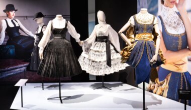 Textilmuseum Augsburg: Wie das Dirndl zum bayerischen Parade-Kleid wurde - Bayern
