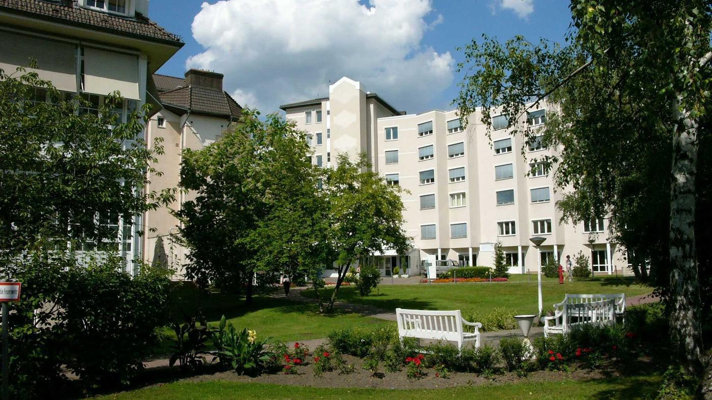 So will das Krankenhaus Waldfriede in Berlin der Insolvenz entkommen