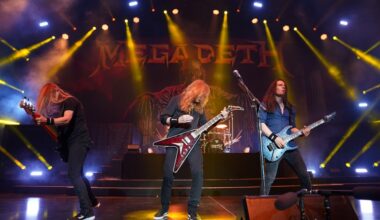 James LoMenzo, Dave Mustaine und Teemu Mäntysaari mit Megadeth am 20. August 2024 in Irving, Texas