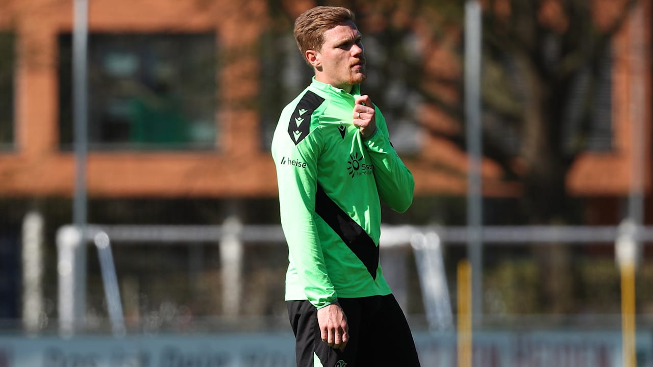 Hannover 96: Rückschlag bei Top-Star Marcel Halstenberg | Sport