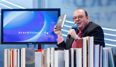 Diese Bücher muss man 2025 lesen – 32 Tipps von Denis Scheck