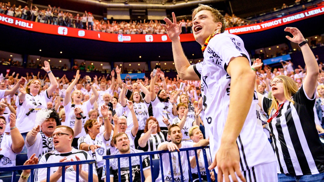 THW Kiel will mit der "Weißen Wand" im Rücken ins Final Four | NDR.de - Sport