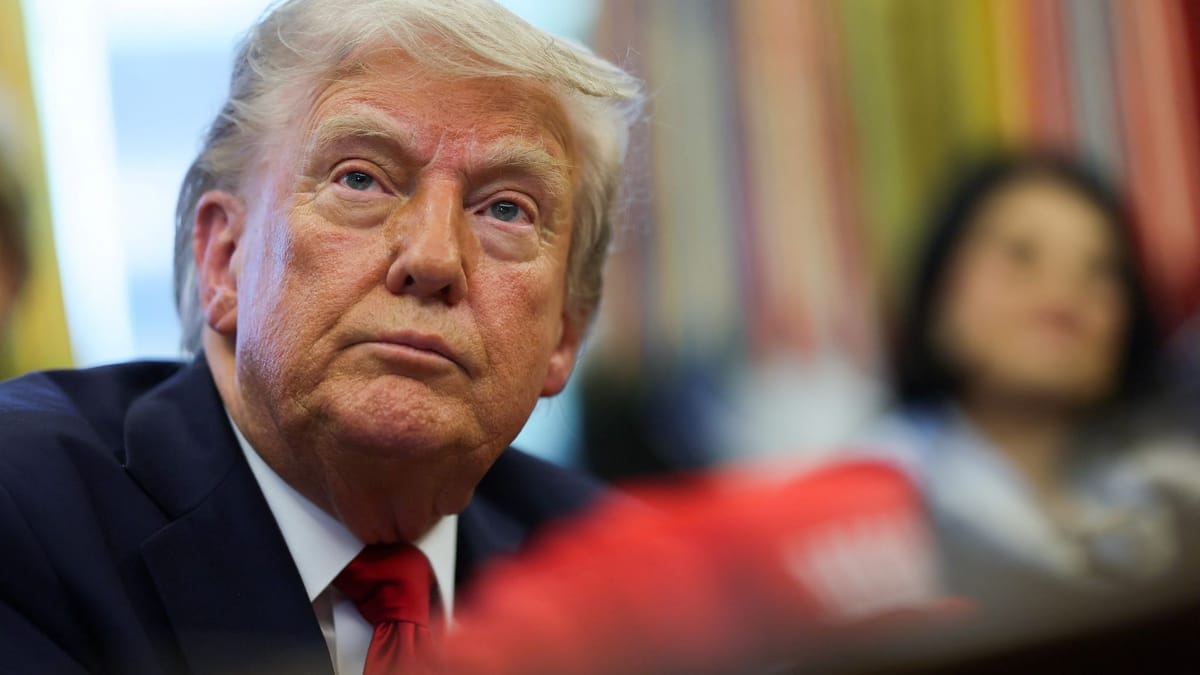 Trum will freie Fahrt durch Suez- und Panamakanal