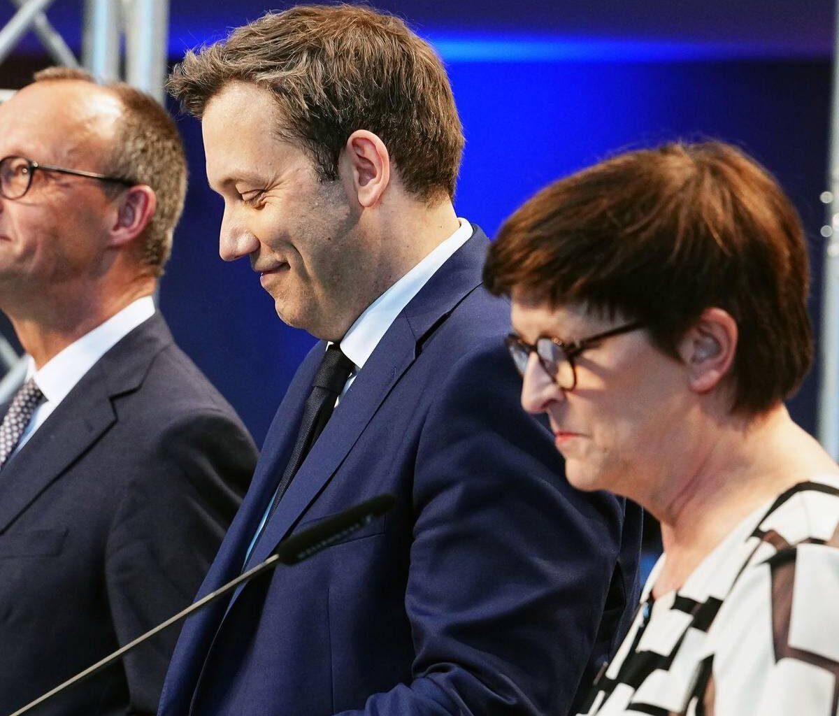 Union und SPD machen Weg für gemeinsame Regierung frei