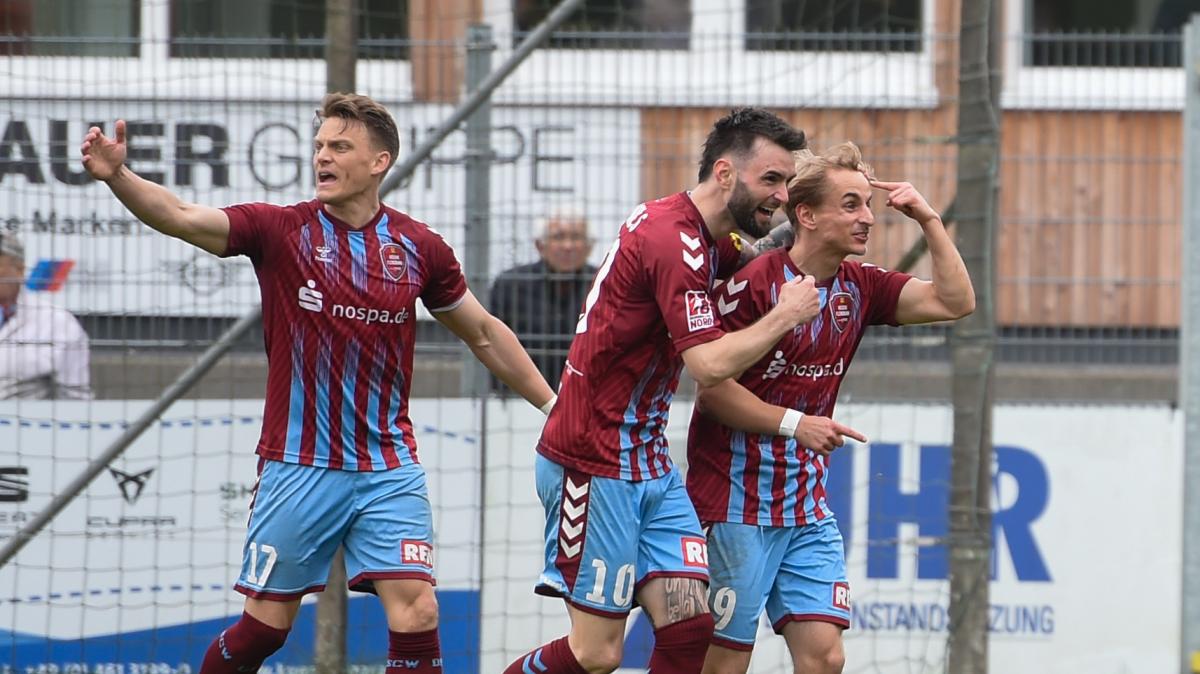 Erleichterung beim SC Weiche Flensburg 08 nach Sieg gegen Bremen