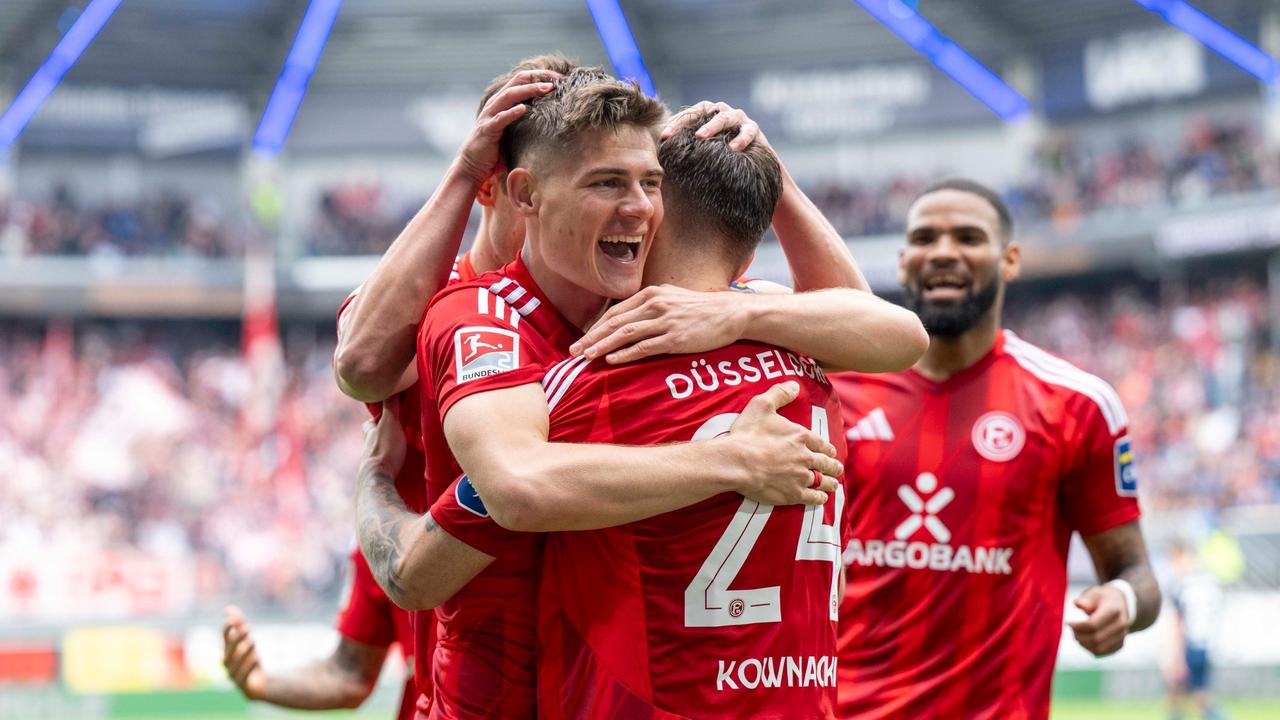 Düsseldorf gewinnt Verfolger-Duell in Paderborn