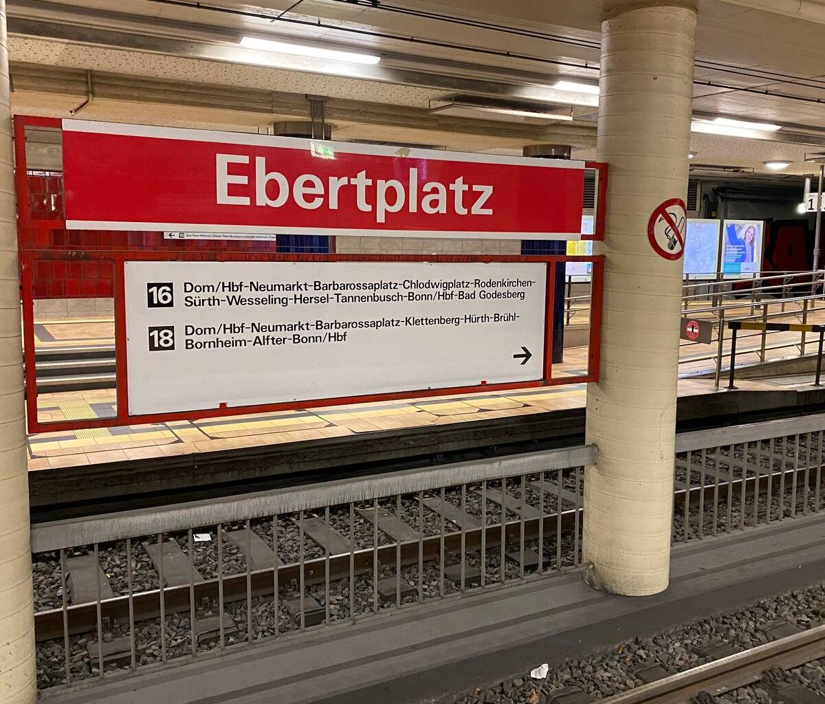 Köln: Polizei, Ordnungsdienst und KVB gemeinsam auf Streife