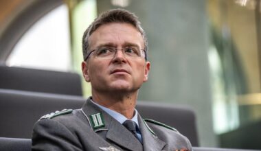 Oberst nennt schockierende Beispiele im Lanz-Talk: So blank ist unsere Bundeswehr | Politik
