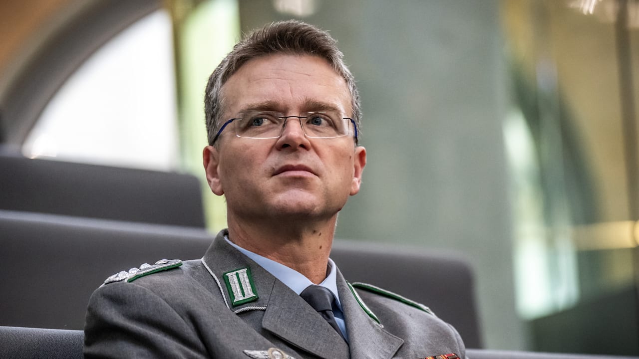 Oberst nennt schockierende Beispiele im Lanz-Talk: So blank ist unsere Bundeswehr | Politik