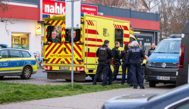 Messerattacke vor Supermarkt: Mann (43) in Sachsen niedergestochen | Regional