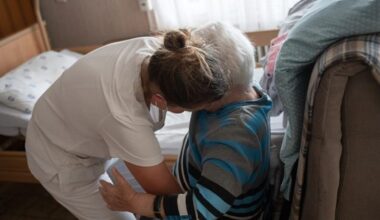 Pflegedienst soll in großem Stil betrogen haben