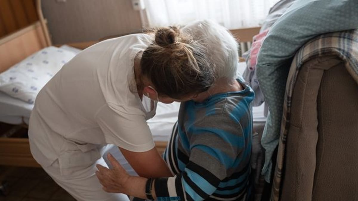 Pflegedienst soll in großem Stil betrogen haben