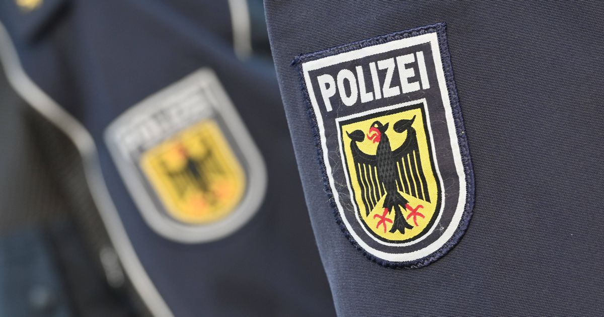 Polizisten machten Horror-Entdeckung: Mann fuhr mit getöteter Frau durch Berlin