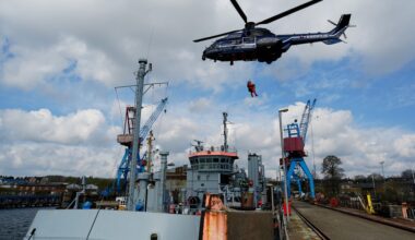 Feuer auf Öltanker: Spezialkräfte in Kiel üben für Ernstfall | NDR.de - Nachrichten