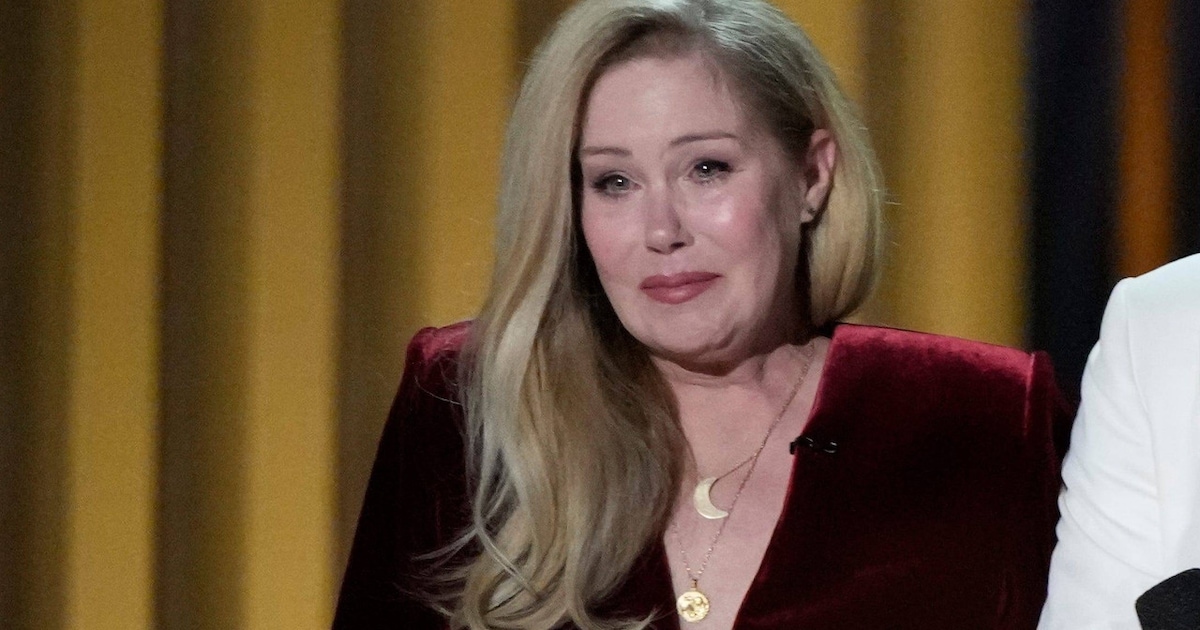 Christina Applegate gibt den Tod ihres Vaters bekannt