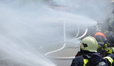 Niederkassel-Mondorf: Löschwasser kontaminiert - Radio Bonn / Rhein-Sieg