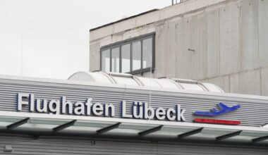 Flughafen Lübeck: Großbritannien-Reisen nur noch mit ETA | NDR.de - Nachrichten