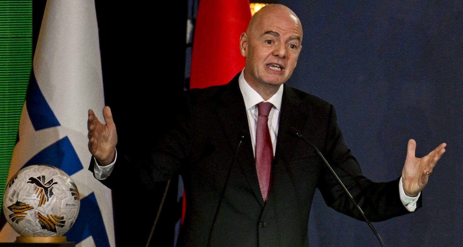 Gianni Infantino gab Auskunft über die Frauen-WM