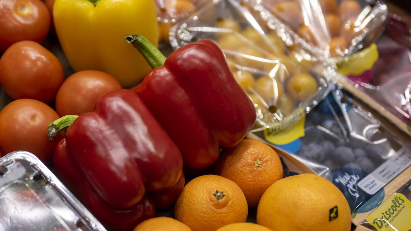 Preise für Paprika, Beeren und Gurken schießen in die Höhe