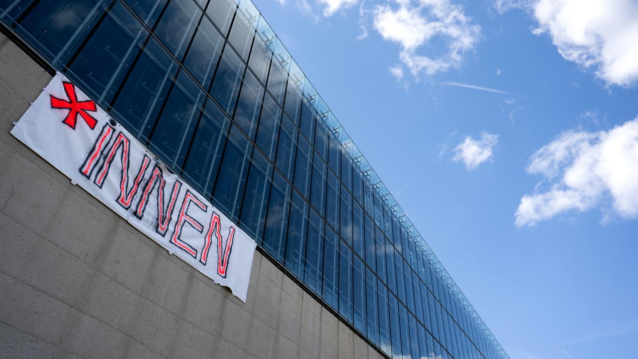 Ein Jahr Genderverbot in Bayern: Viel Lärm um sehr wenig?