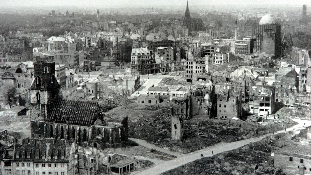 Ende und Anfang vor 80 Jahren: US-Truppen erreichen Hannover | NDR.de - Geschichte - Chronologie