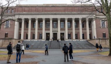 Trump-Regierung friert Milliarden für Eliteuni Harvard ein