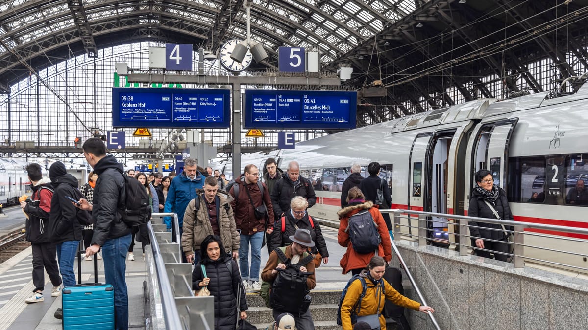 Osterverkehr startet – Hohes Reiseaufkommen bei der Bahn