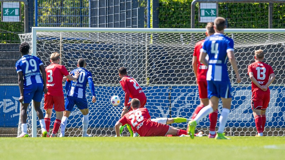 Meuselwitzer Notelf gegen Hertha-Youngster chancenlos