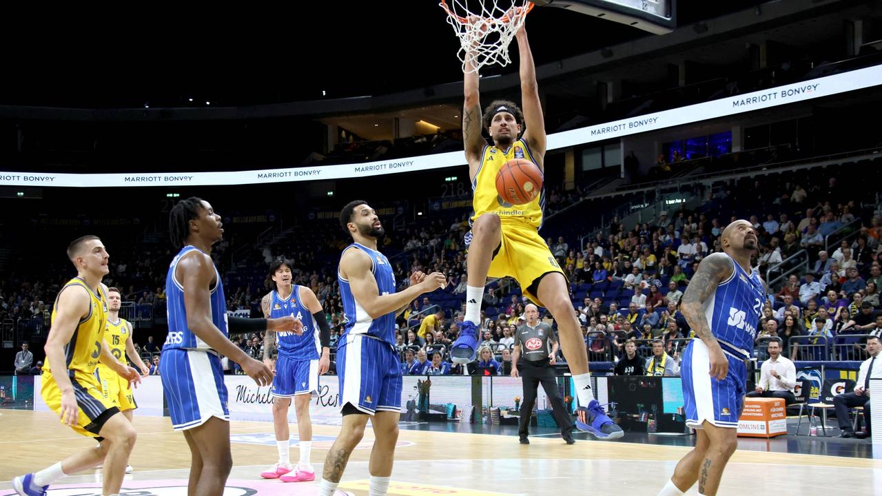 Basketball-Bundesliga: Skyliners Frankfurt chancenlos bei Alba Berlin