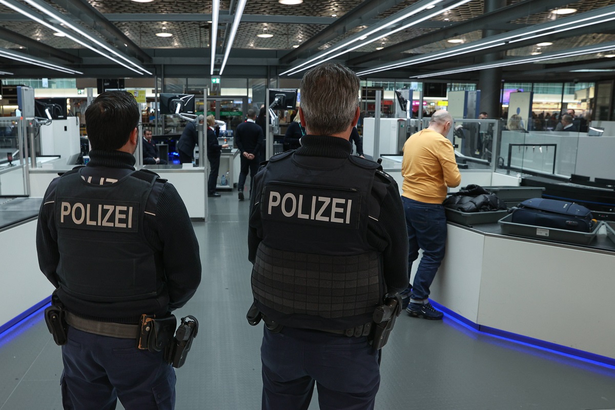 Flughafen Hannover: Böses Erwachen! Passagiere müssen blechen