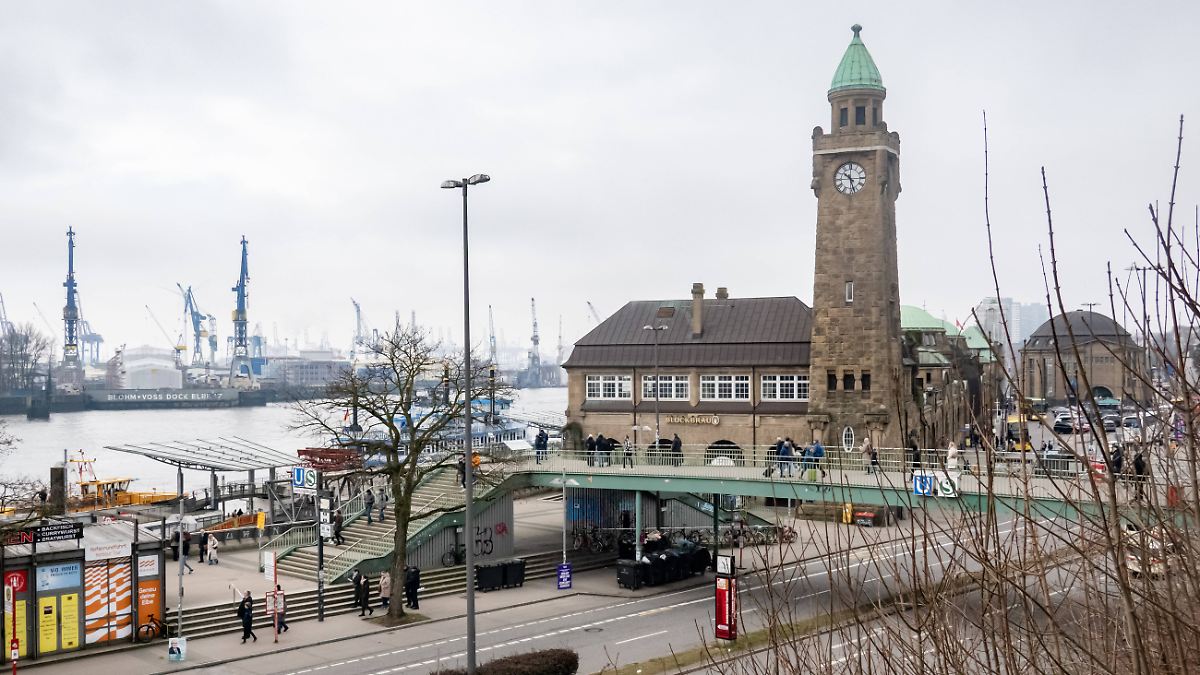 Junge mit Trisomie 21: 13-Jähriger verschwindet in Hamburg spurlos - und wird gefunden