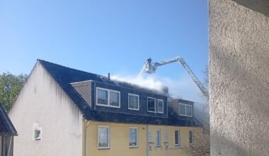 Feuerwehr Essen muss zu zwei Bränden gleichzeitig ausrücken