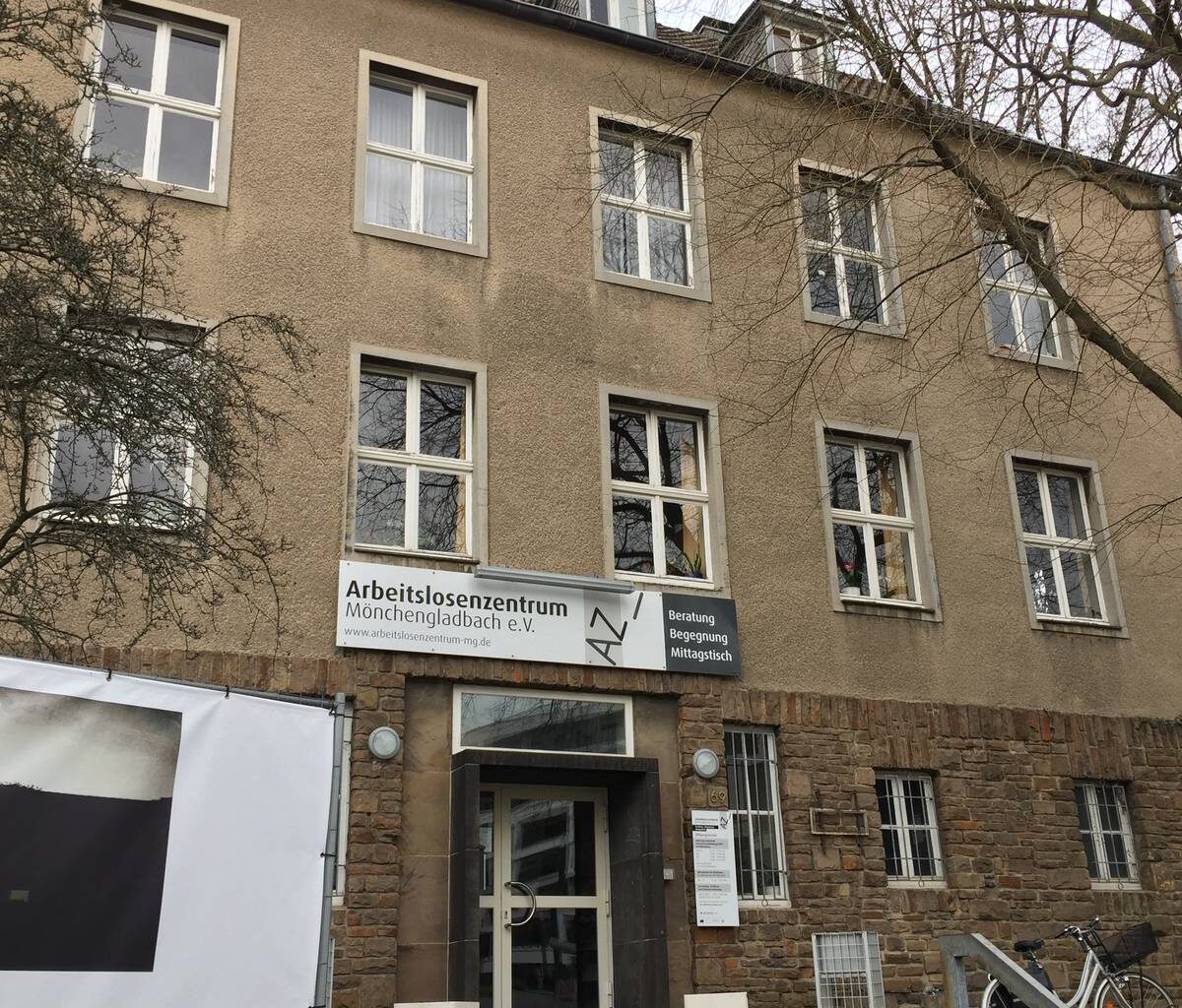 Arbeitslosenzentrum erwartet mehr Zulauf - Radio 90.1
