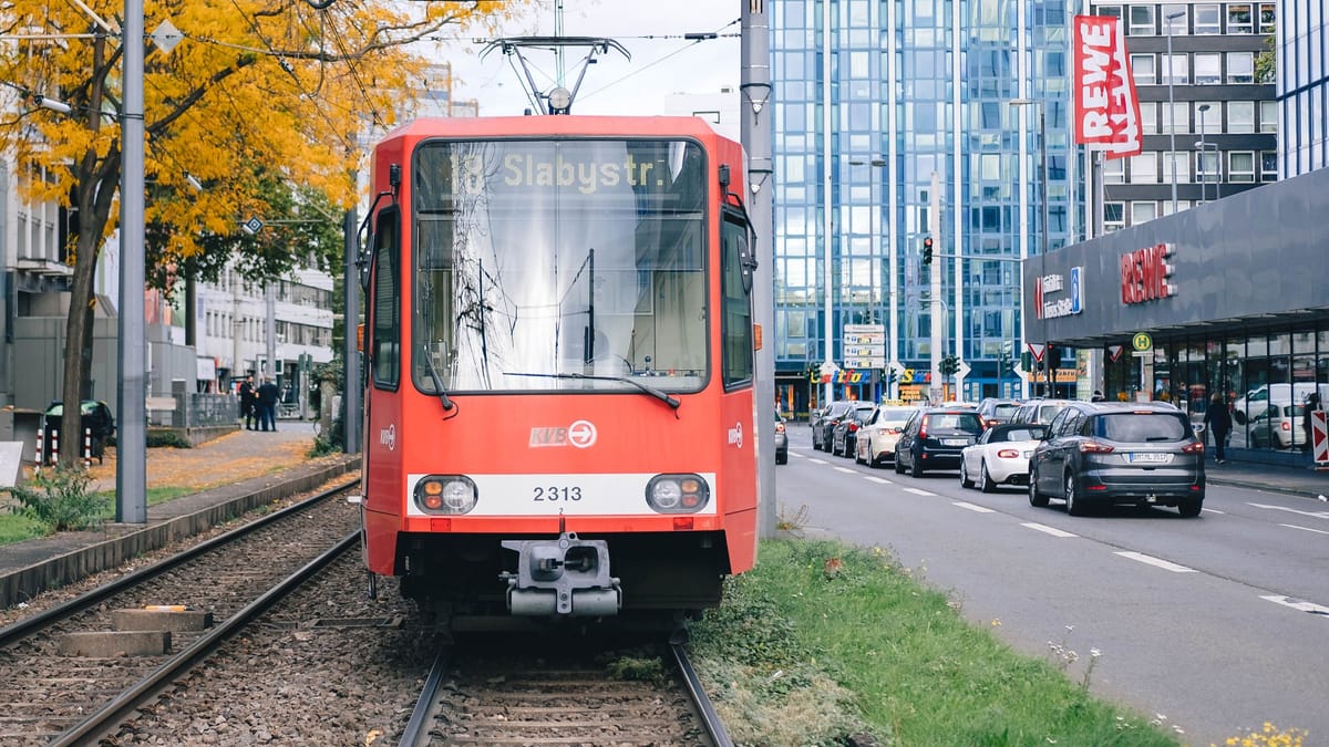 KVB trennt Stadtbahn-Linien 16 und 18