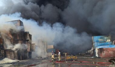 Mehr als 1.000 Verletzte nach Explosion in iranischem Containerhafen