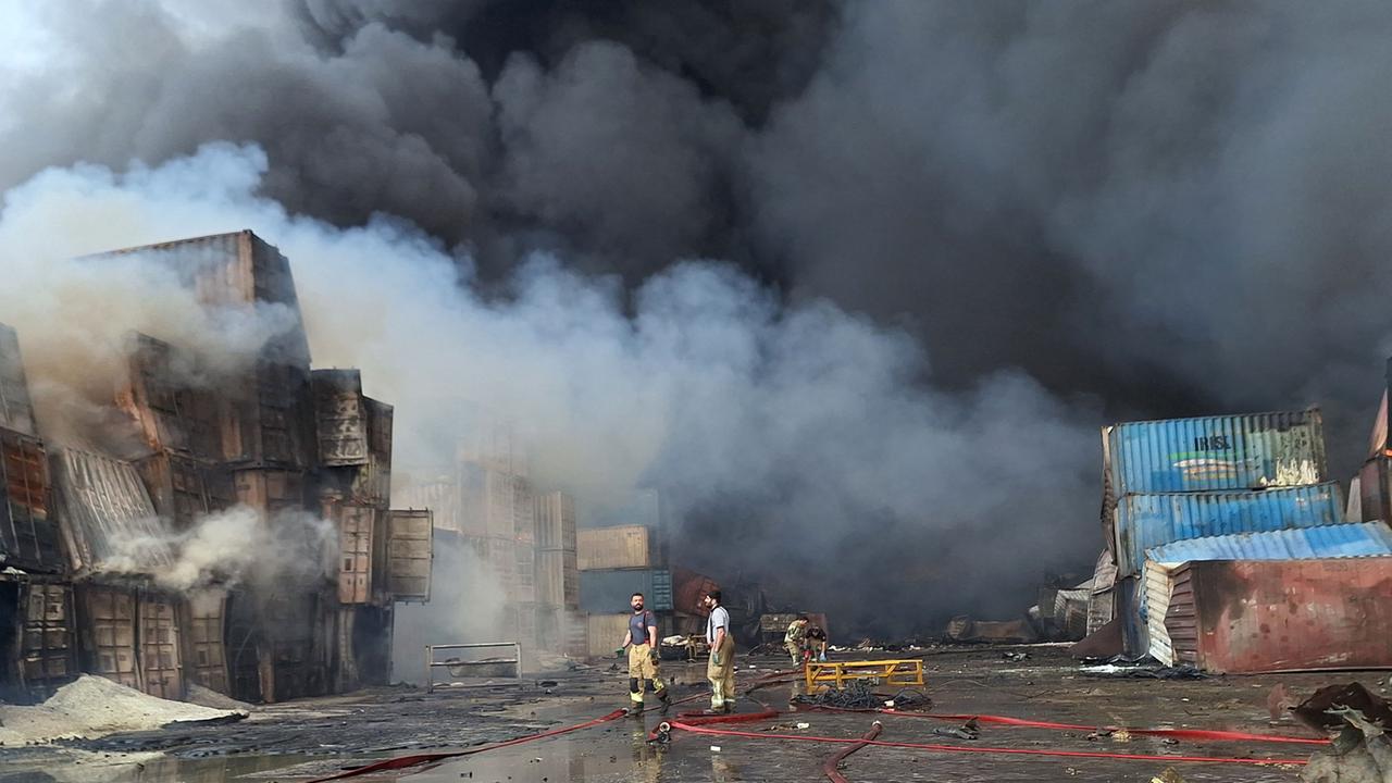 Mehr als 1.000 Verletzte nach Explosion in iranischem Containerhafen