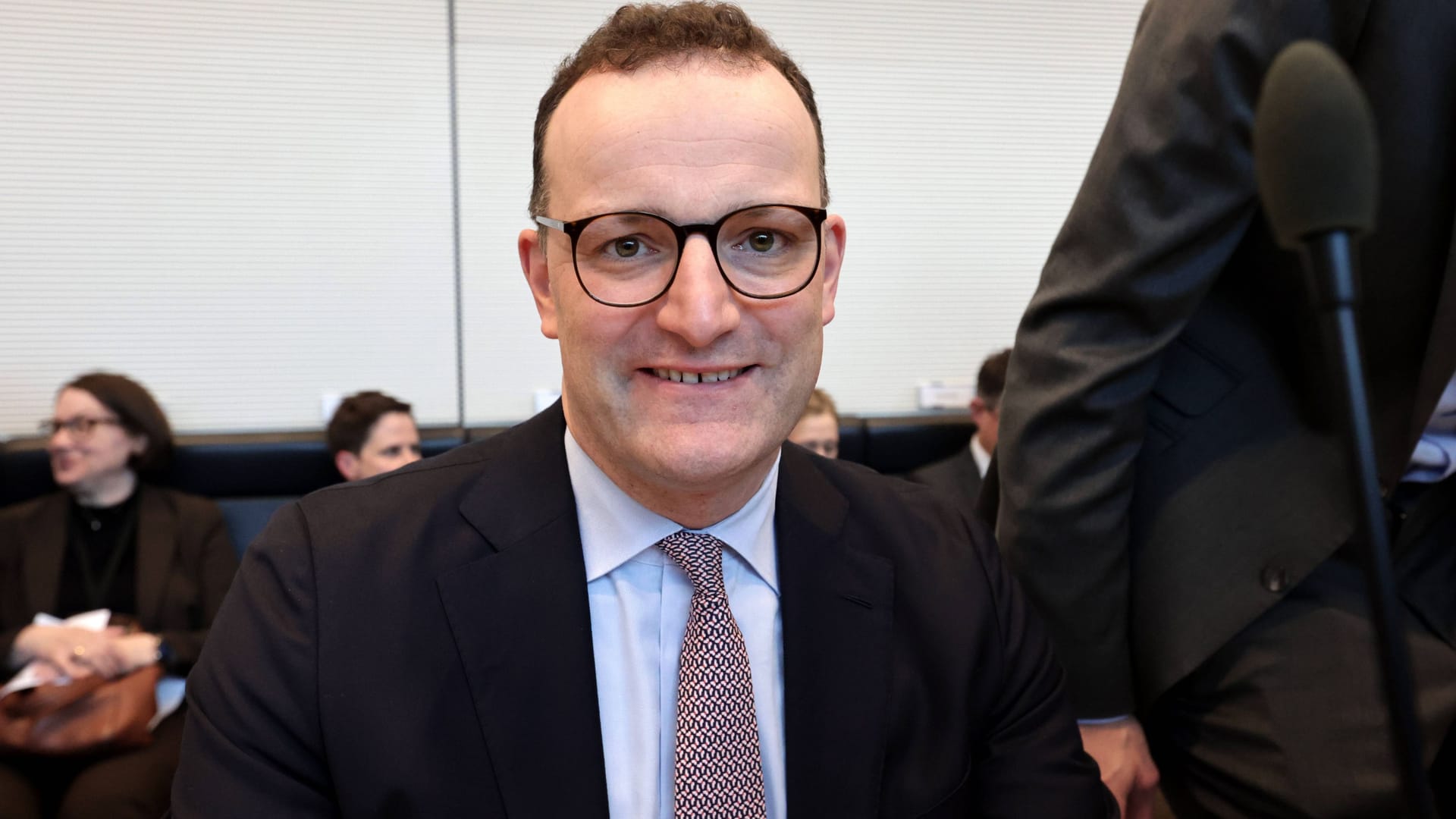 Jens Spahn: Der CDU-Politiker gibt auf Instagram private Eindrücke.