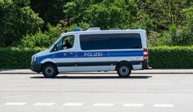 Wiesbaden: Herrenloser Koffer in Bankfiliale löst Polizeieinsatz aus
