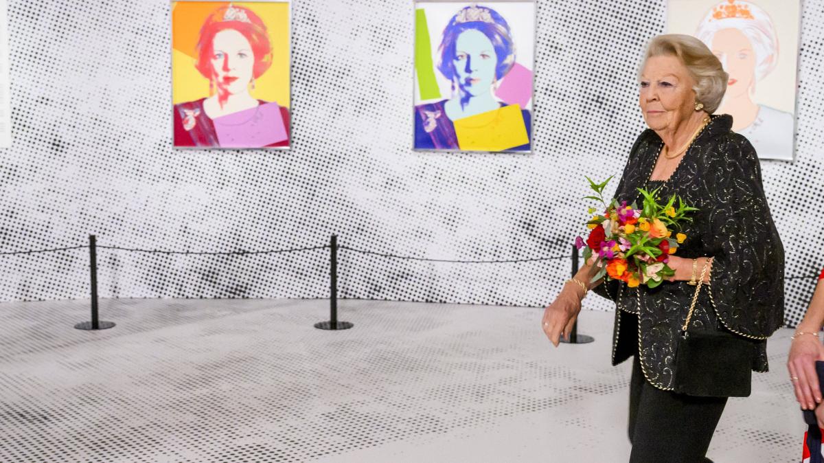 Beatrix-Porträt von Andy Warhol landet im Sperrmüll