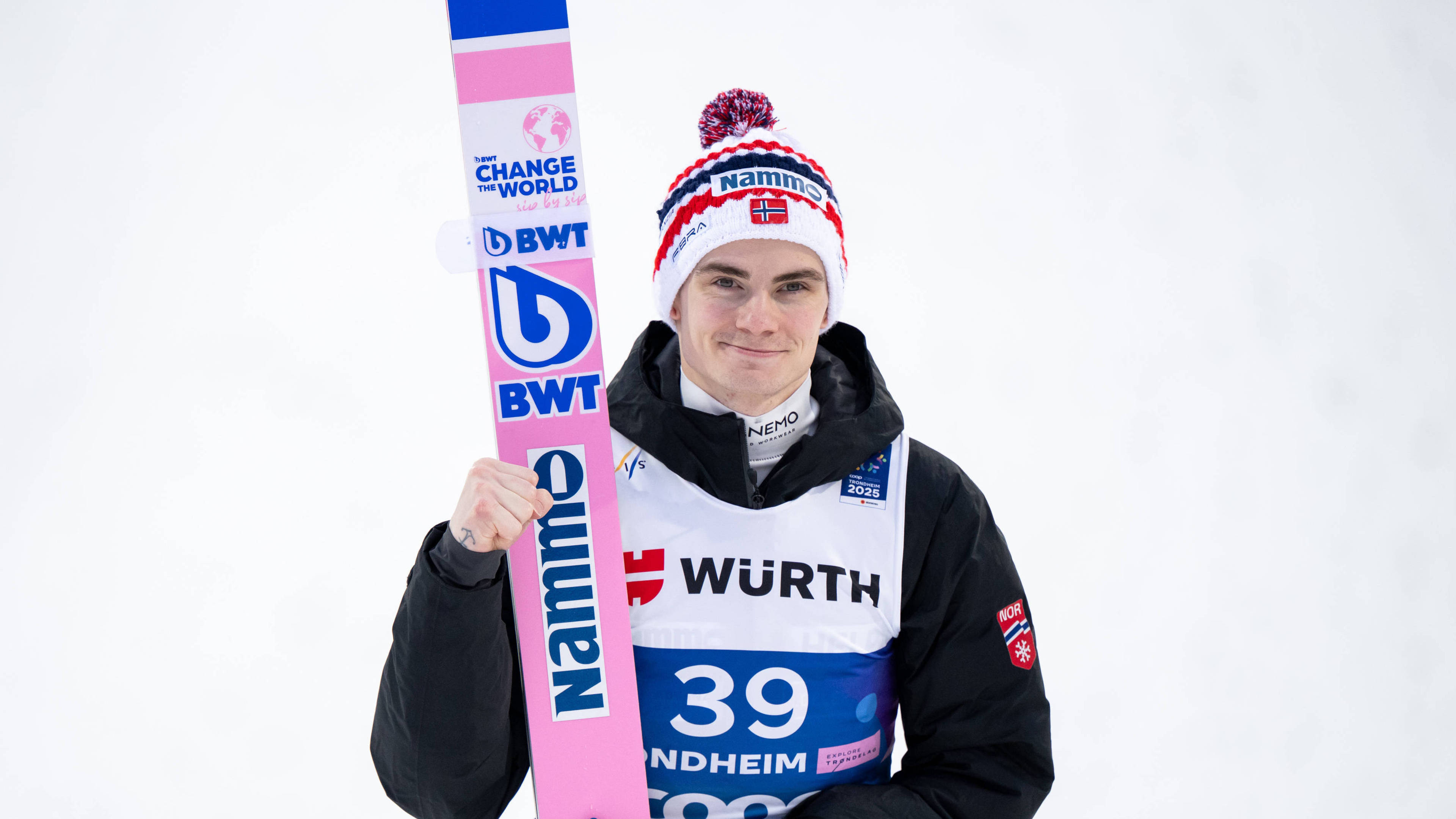 Marius Lindvik nach seinem zweiten Platz in Trondheim