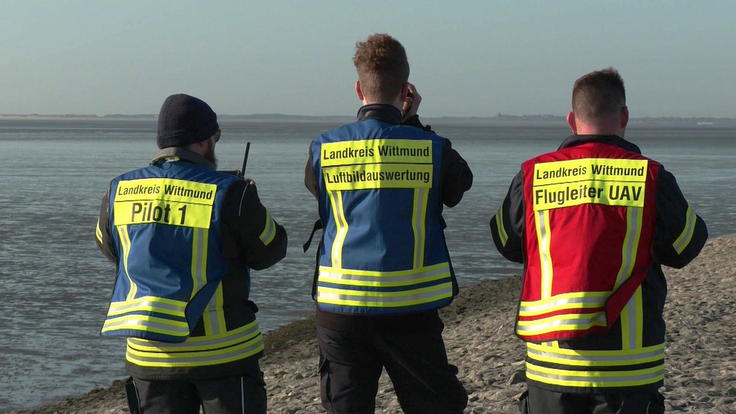 Großeinsatz auf der Nordsee: Wer setzte den Notruf ab? | NDR.de - Nachrichten - Niedersachsen