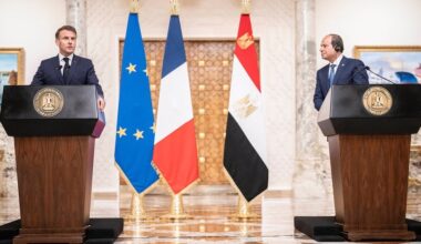 Montag: Macron ruft Putin zu bedingungsloser Waffenruhe mit Ukraine auf