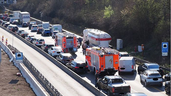 Engelbergtunnel gesperrt: Im Feierabendverkehr geht nichts mehr