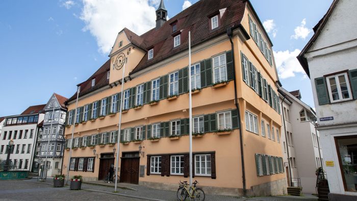 Kreis Esslingen: Ministerium verteidigt Aufenthaltsverbot für mutmaßlichen Rechtsextremisten