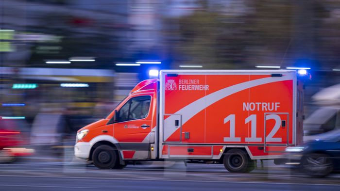 Am Bahnhof in Stuttgart-Vaihingen: Person von Zug erfasst und schwer verletzt