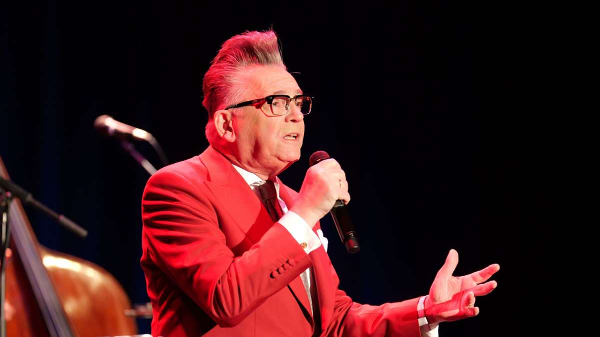 Götz Alsmann im Theaterhaus: Ein Rhythmus, bei dem jeder mitmuss